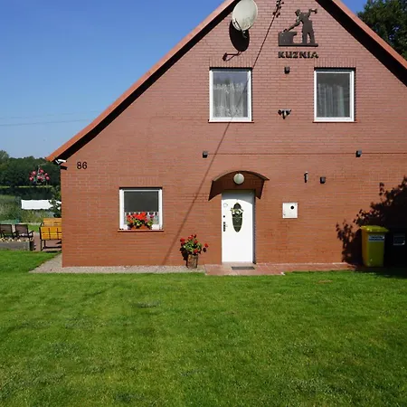 Dom Nad Jeziorem Kuznia Villa