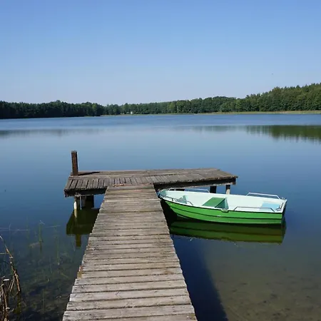 Dom Nad Jeziorem Kuznia *