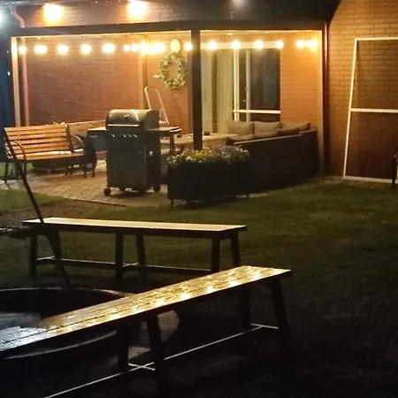 Dom Nad Jeziorem Kuznia Villa *