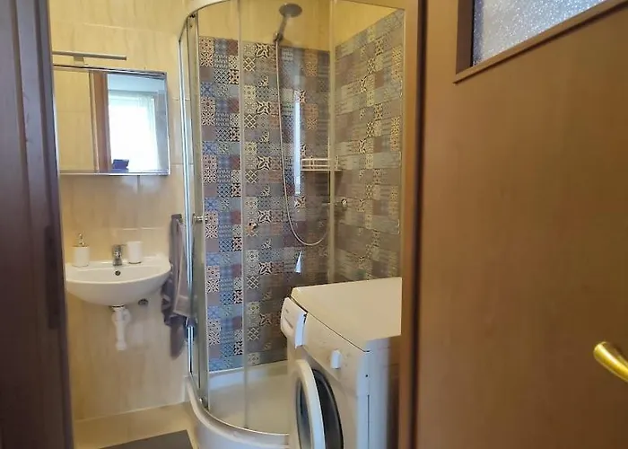 Dom Nad Jeziorem Kuźnia * Lakie (Zlotow)