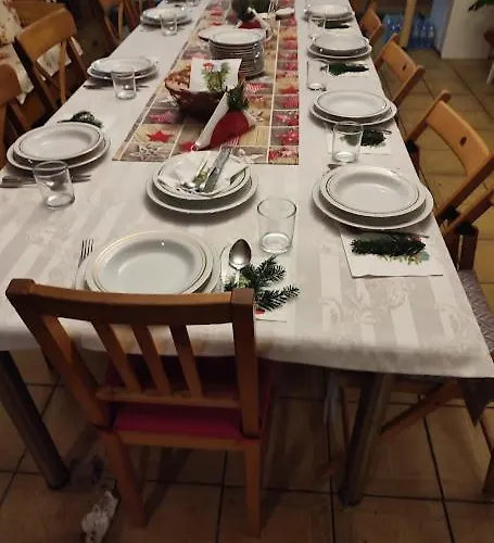 Willa Dom Nad Jeziorem Kuźnia Lakie (Zlotow)