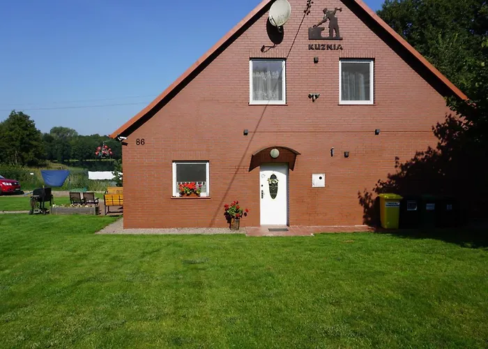 Dom Nad Jeziorem Kuźnia Willa